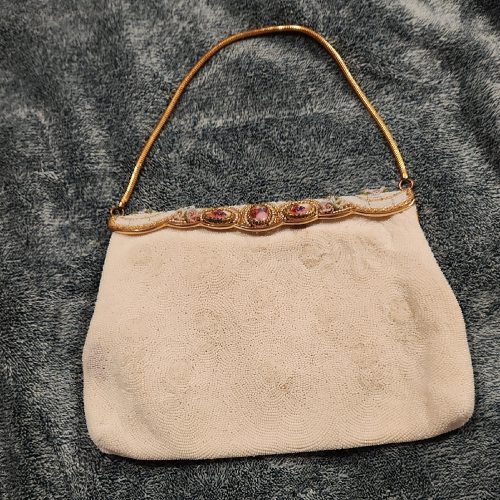 Vintage MADE IN FRANCE BY HAND White Beaded Floral Purse